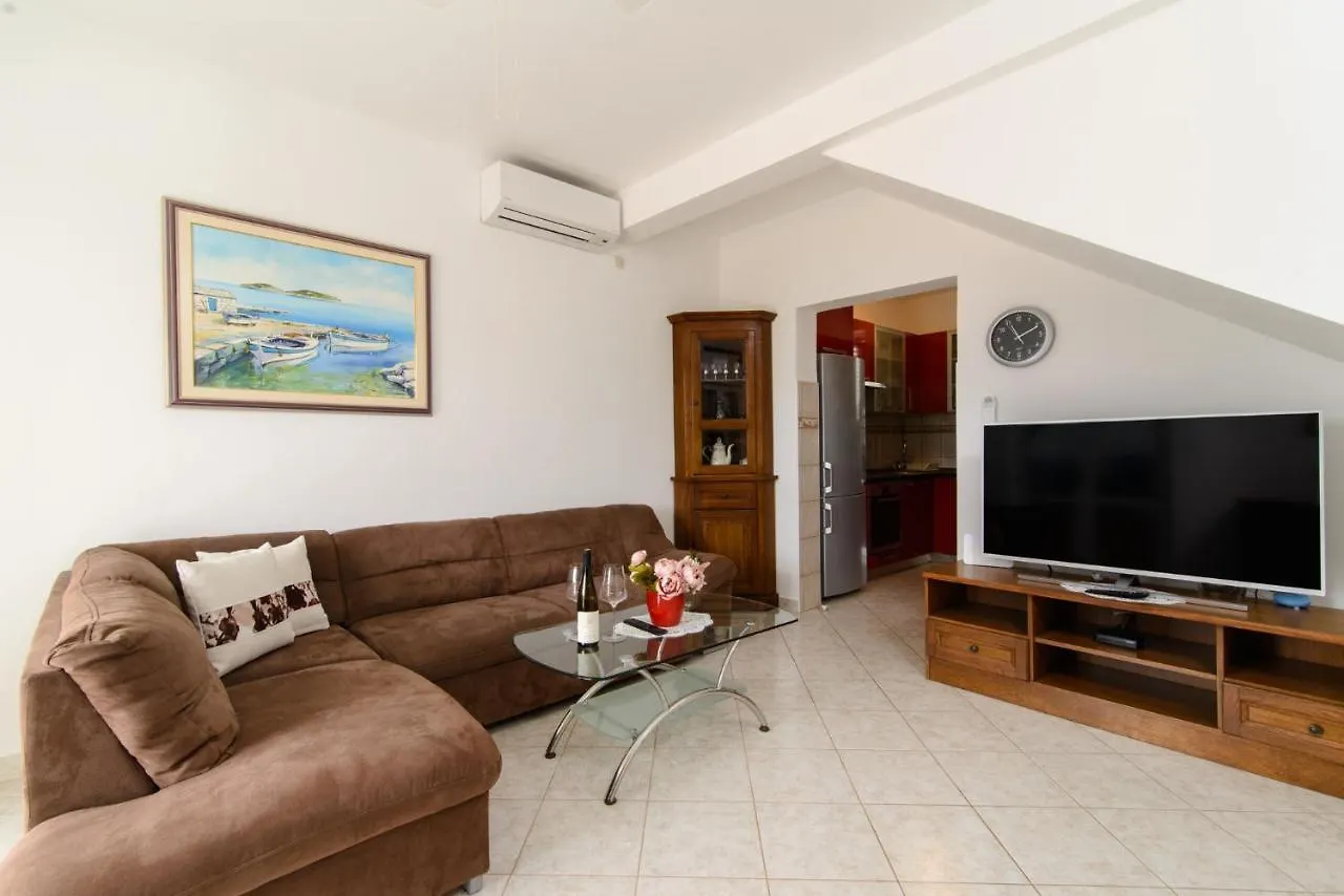 Kuca Za Odmor Tommy Villa Trogir Croatia
